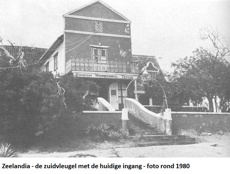 19. Zeelandia zuidvleugel met huidige ingang 1980